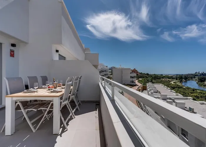 Charming 3br With Panoramic Views *